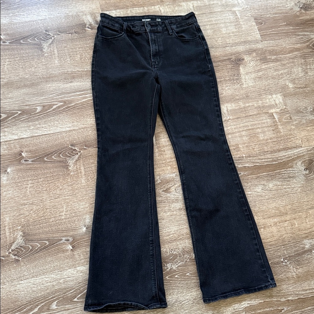 Old Navy High Rise Flare Black Jeans - Picture 2 of 4